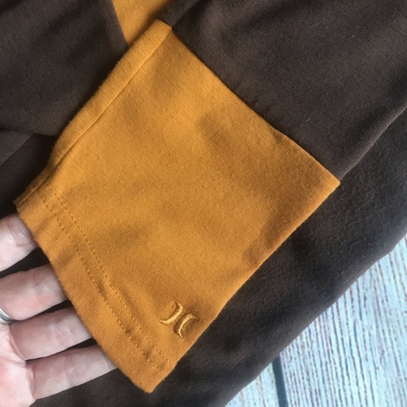 🌺HP🌺 EUC Hurley Long Sleeve - Picture 4 of 5
